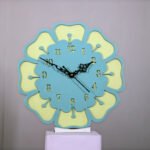 Flower-Shaped Decorative Table Clock