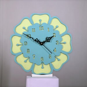 Flower-Shaped Decorative Table Clock