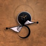 Netyex Decorative Butterfly Clock Brooch – Black & Gold Statement Accessory